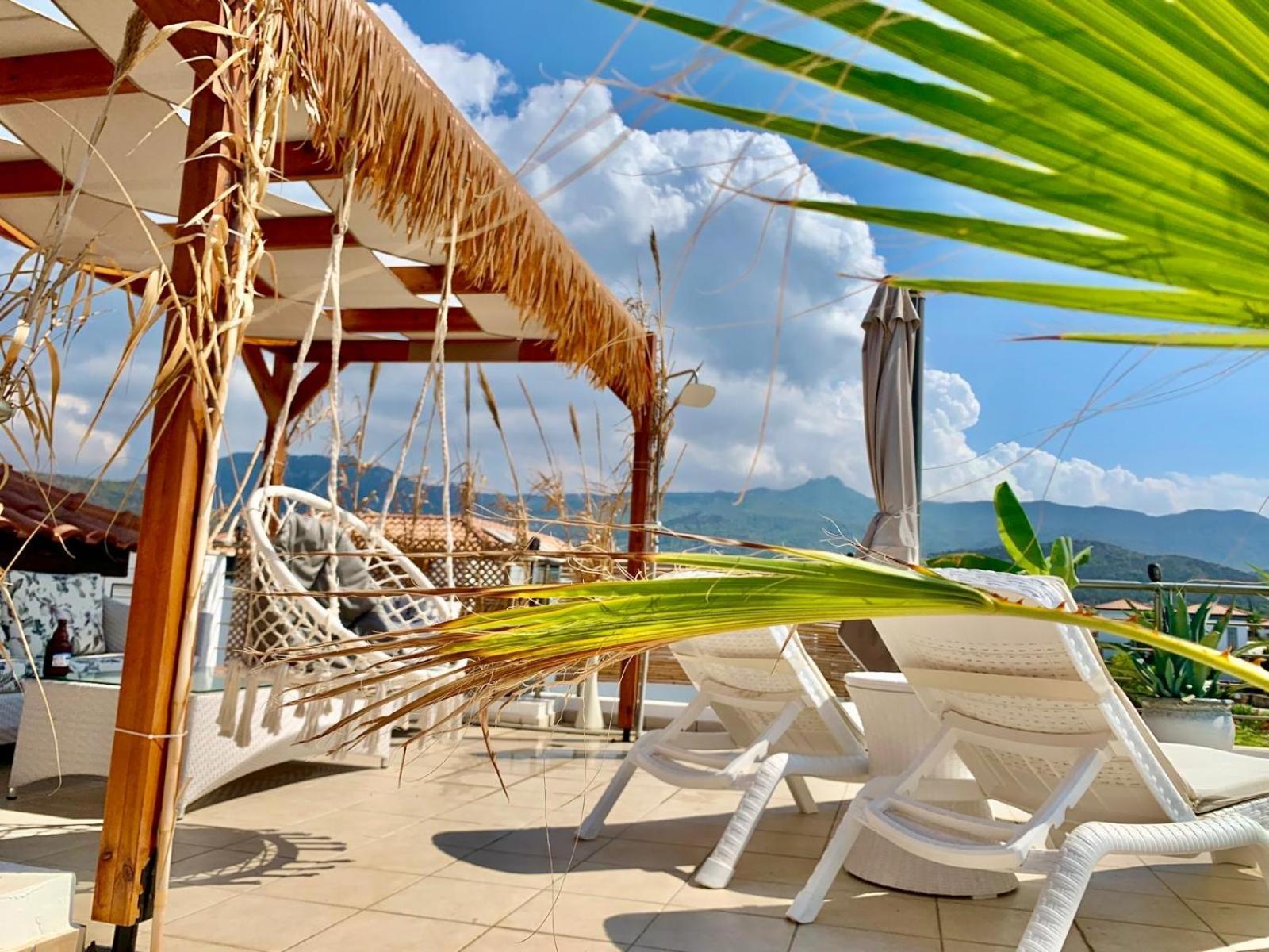 Boho Bay Apartment Akanthou Exterior photo