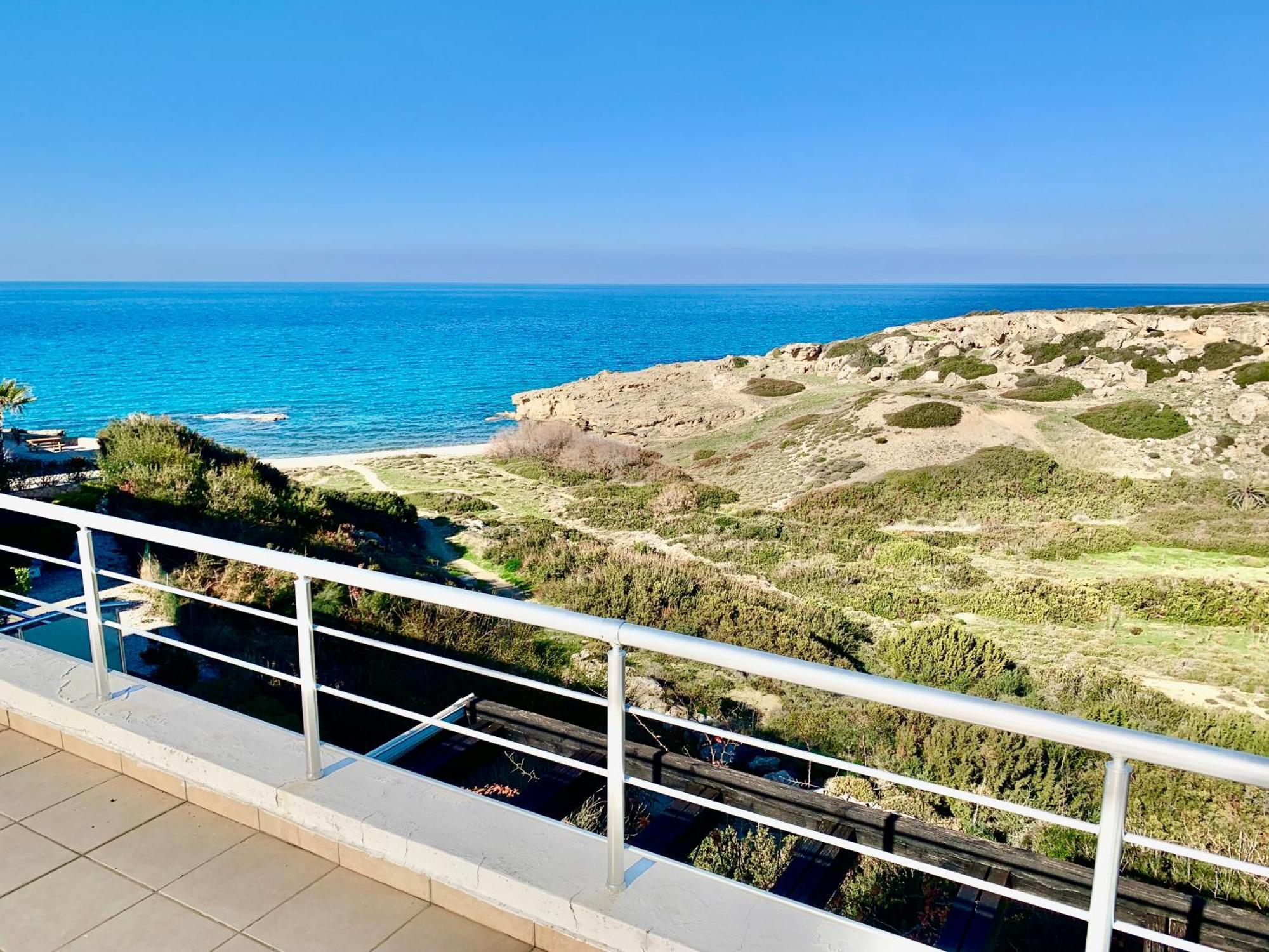 Boho Bay Apartment Akanthou Exterior photo